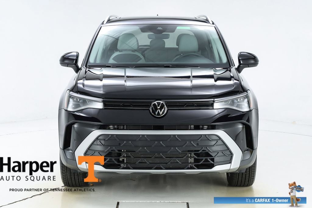 Used 2025 Volkswagen Taos SE w/ Panoramic Sunroof Package AWD/4WD image 54