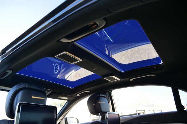 Used 2017 Mercedes-Benz S 550 4MATIC Sedan image 38