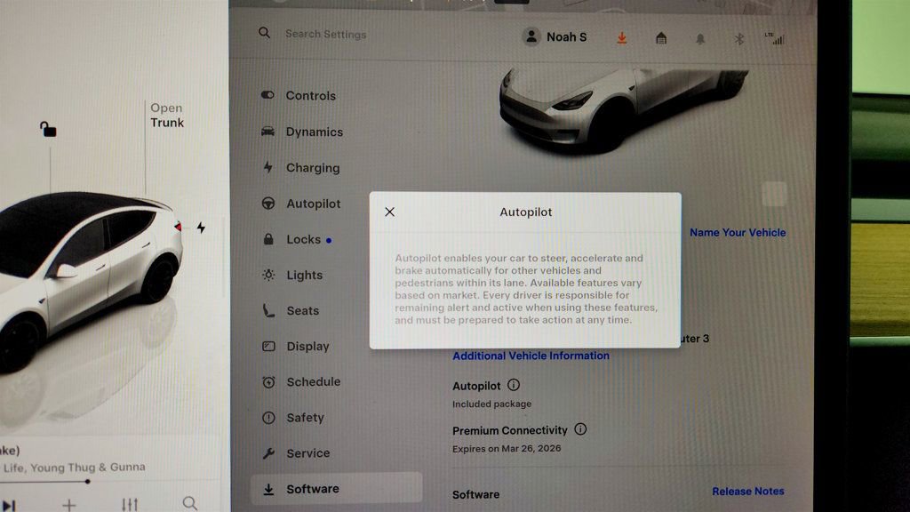 Used 2022 Tesla Model Y Performance image 16