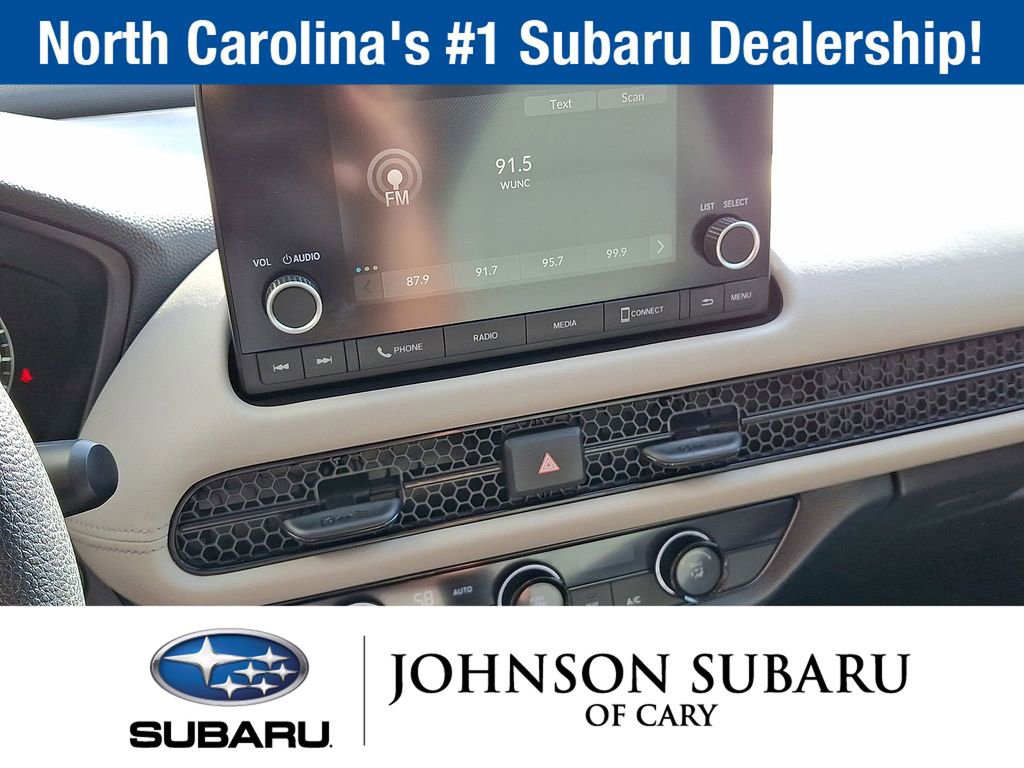 Used 2023 Honda HR-V LX image 15