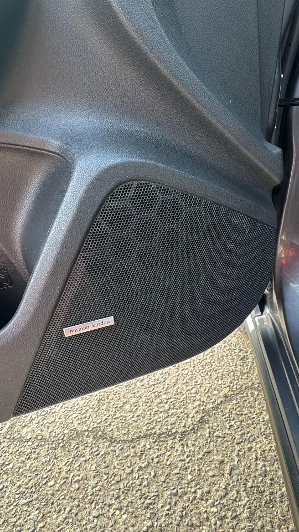 Used 2020 Subaru Crosstrek 2.0i Limited w/ Moonroof Package w/Navigation image 11