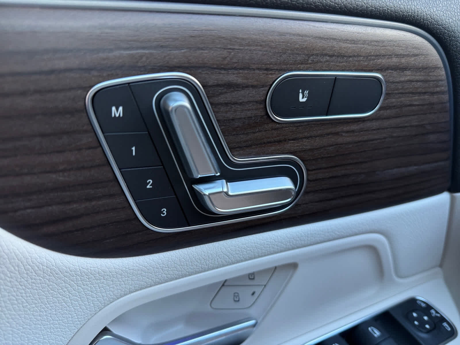 New 2026 Mercedes-Benz GLA 250 GLA 250 image 26