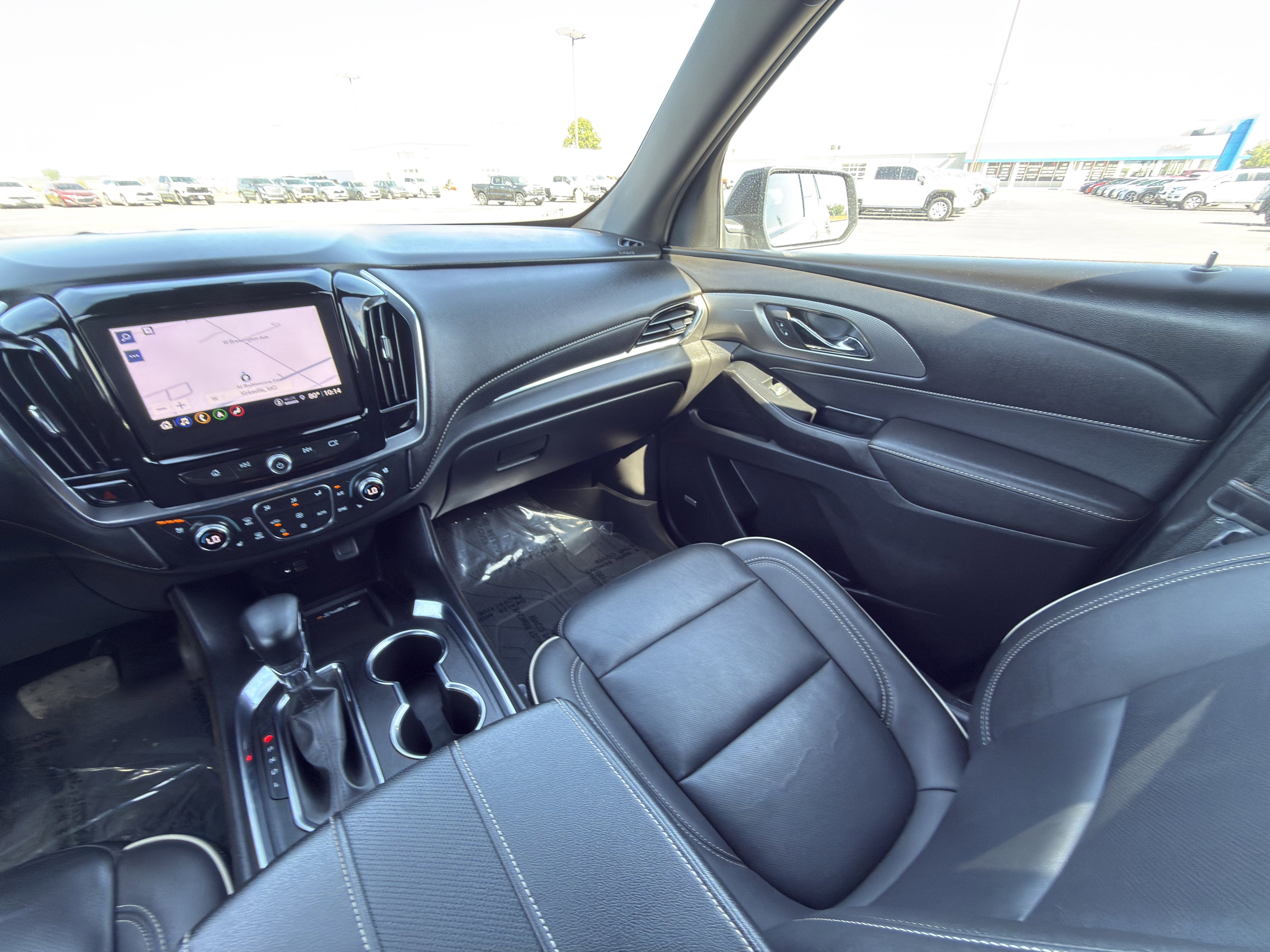 Used 2023 Chevrolet Traverse Premier w/ Redline Edition AWD/4WD image 37