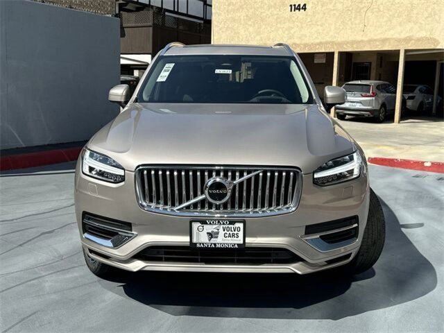 New 2024 Volvo XC90 T8 Ultimate w/ Protection Package Premier image 2