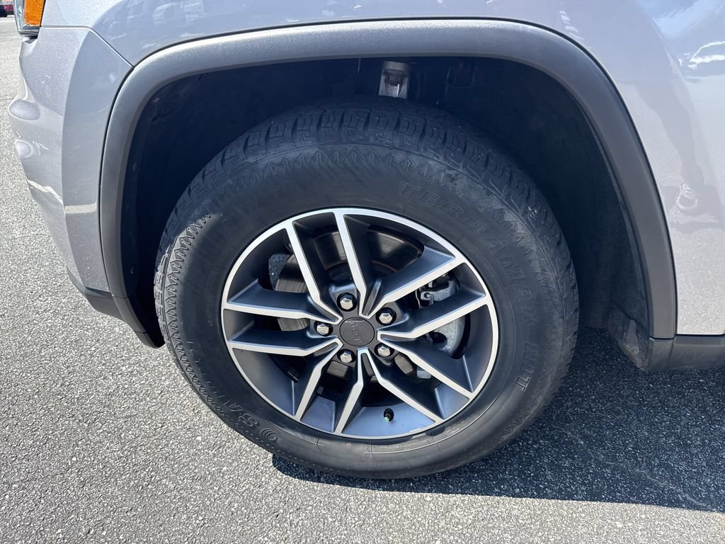 Used 2021 Jeep Grand Cherokee Limited RWD image 11