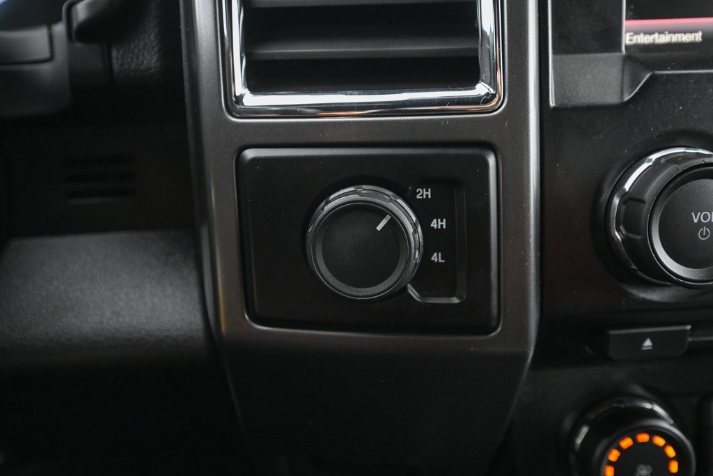 Used 2015 Ford F150 XLT w/ Equipment Group 302A Luxury image 36