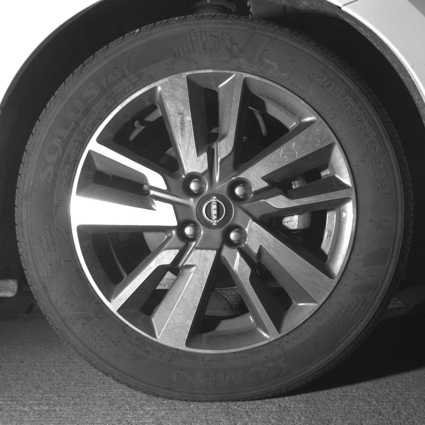 Used 2025 Nissan Versa SV image 13