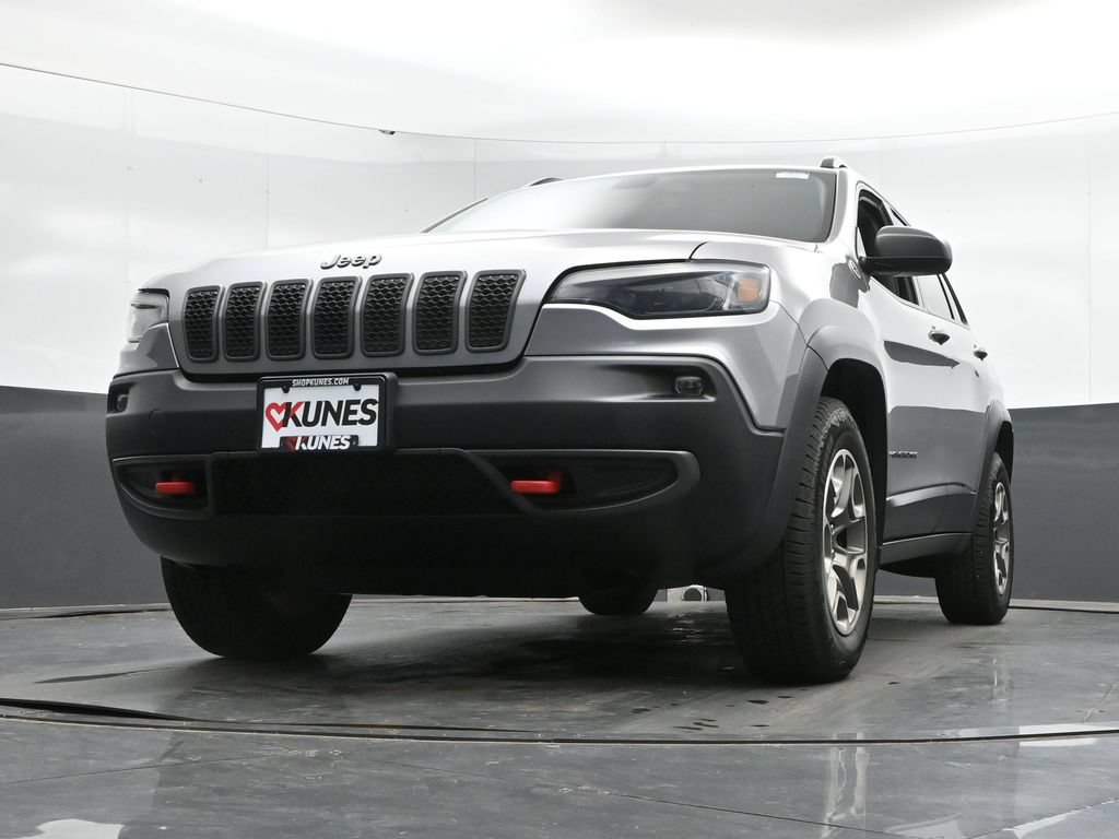 Used 2020 Jeep Cherokee Trailhawk AWD/4WD image 45