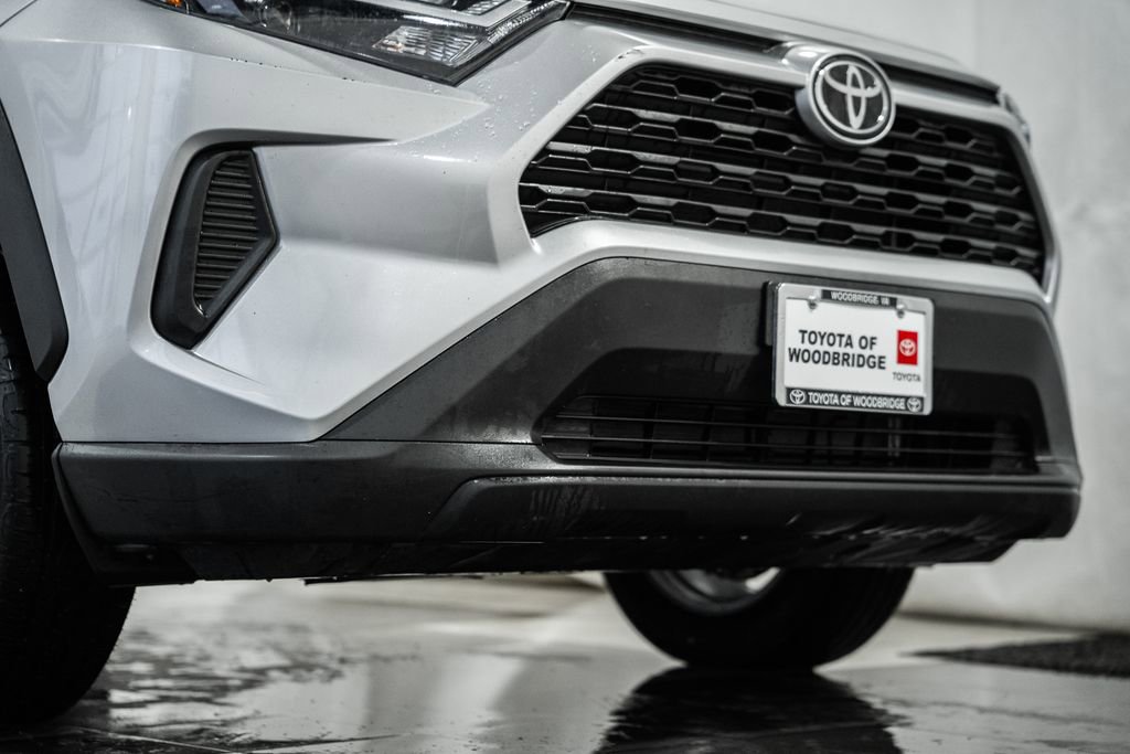 Used 2025 Toyota RAV4 XLE image 12