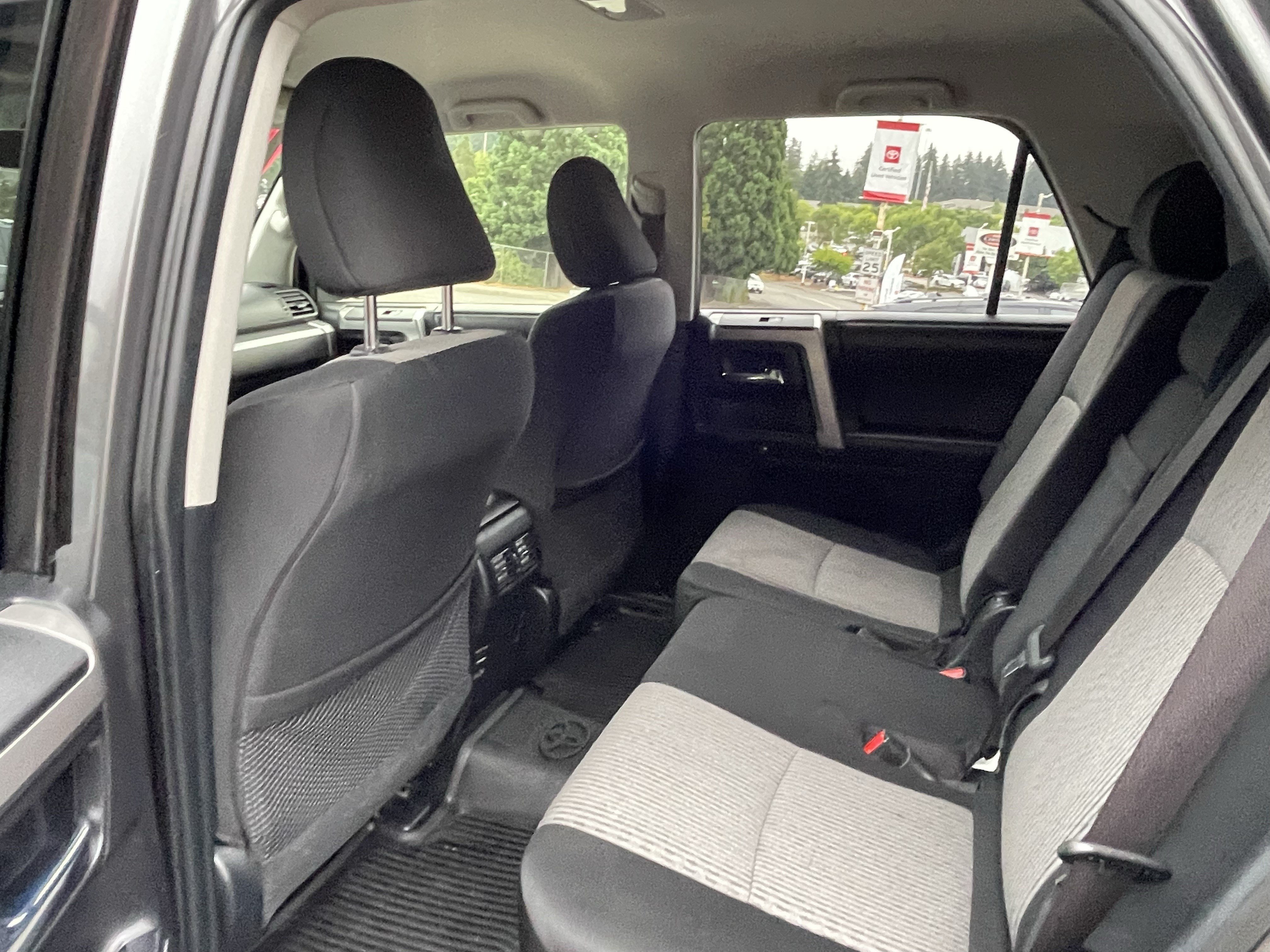 Certified 2019 Toyota 4Runner SR5 AWD/4WD image 14