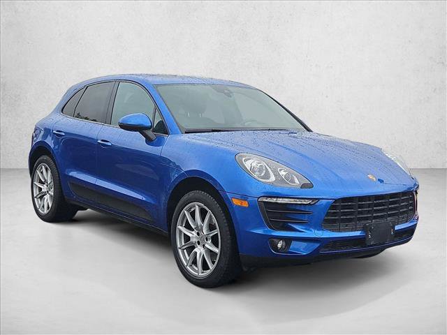 Used 2017 Porsche Macan AWD/4WD image 4