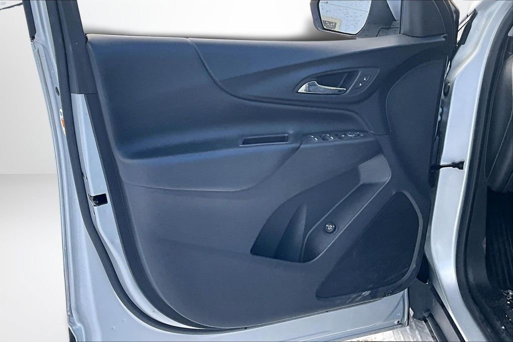 Used 2022 Chevrolet Equinox LT image 19