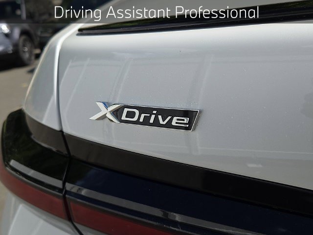 New 2026 BMW 750e xDrive w/ Executive Package AWD/4WD image 16