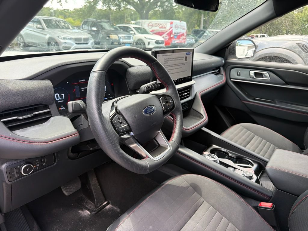 Used 2026 Ford Explorer ST-Line w/ ST-Line Street Pack RWD image 9