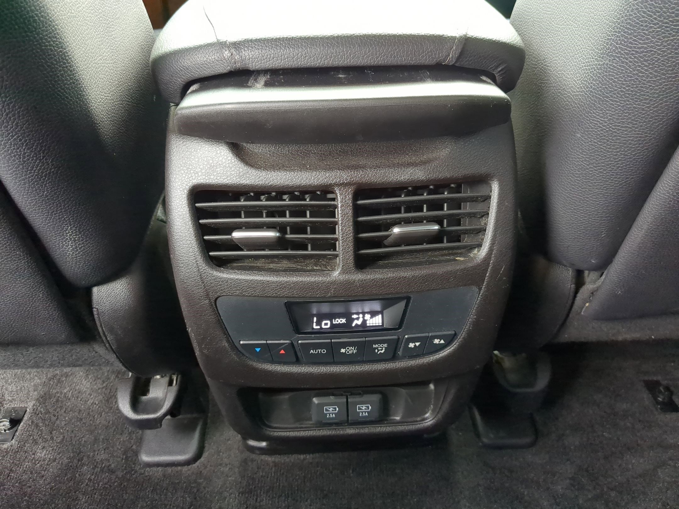 Used 2018 Acura MDX FWD image 30