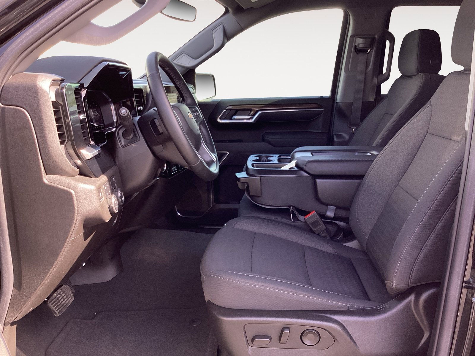 Used 2025 Chevrolet Silverado 1500 LT w/ Z71 Off-Road Package image 29