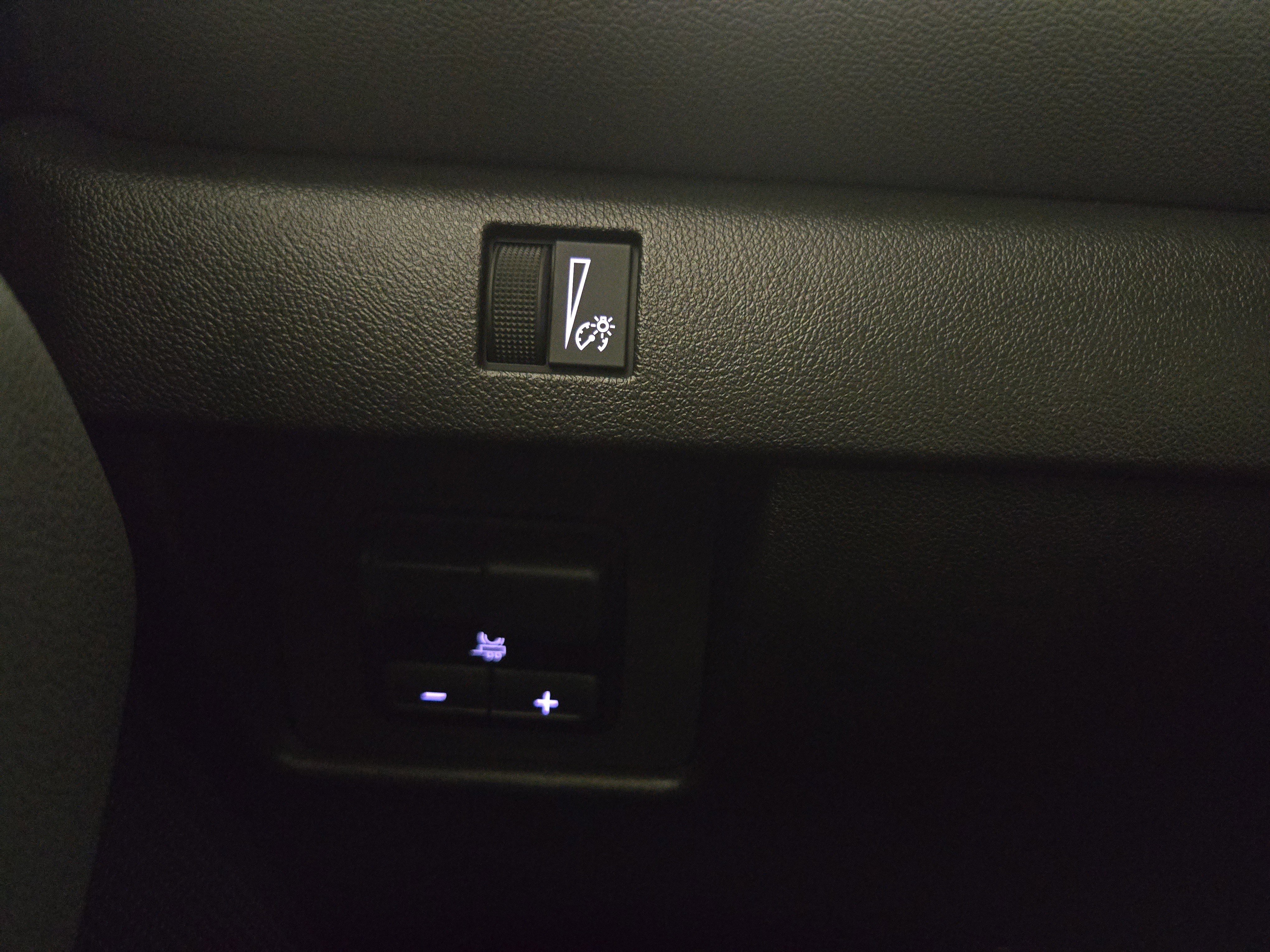 Certified 2025 Chevrolet Colorado ZR2 w/ Technology Package image 25