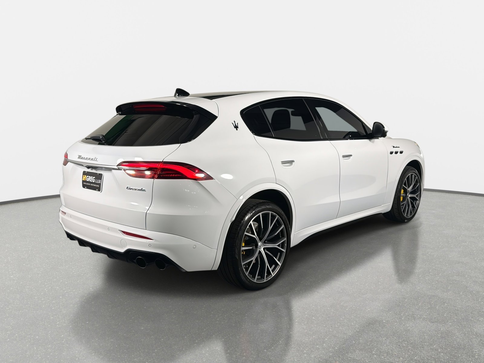 Used 2023 Maserati Grecale Modena image 3
