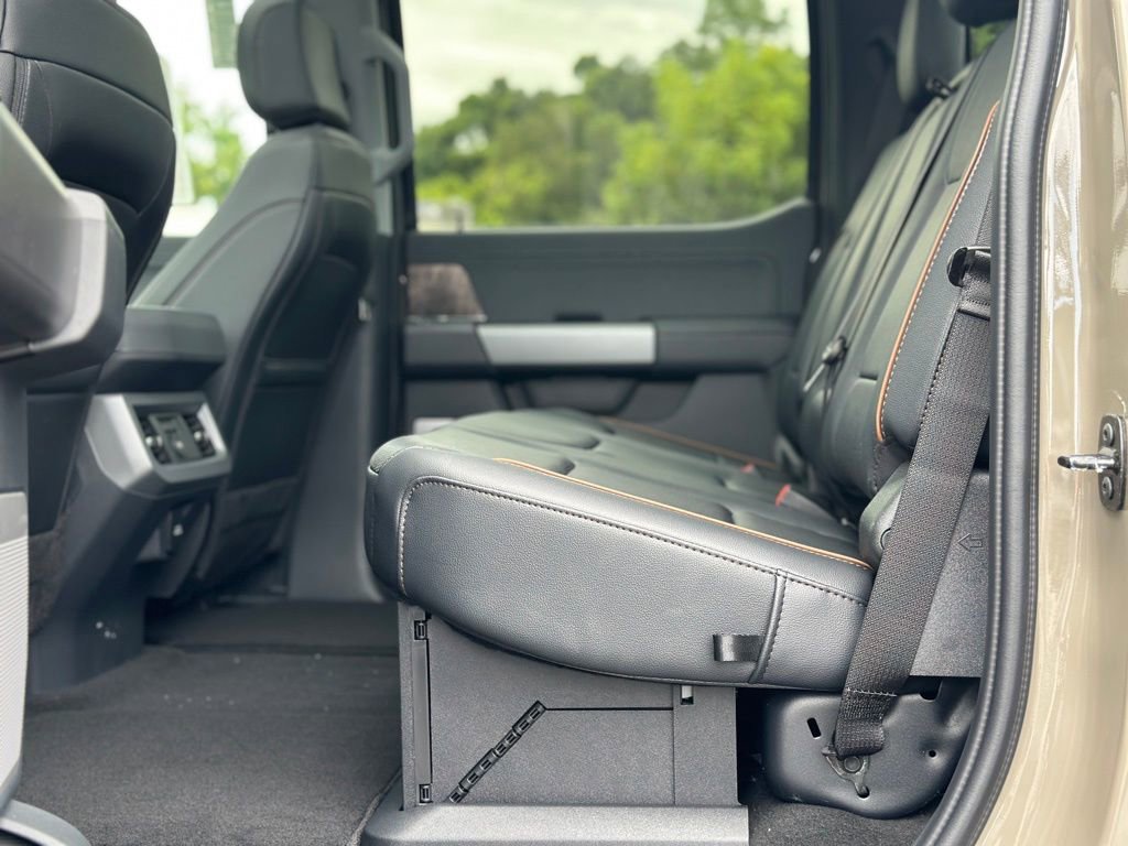 New 2026 Ford F250 Lariat image 25
