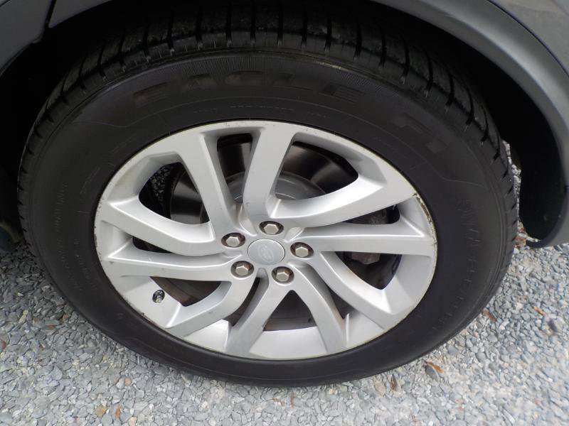 Used 2017 Land Rover Discovery HSE image 53