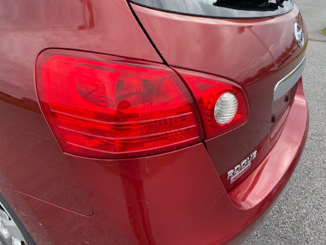 Used 2015 Nissan Rogue S w/ Convenience Package FWD image 8