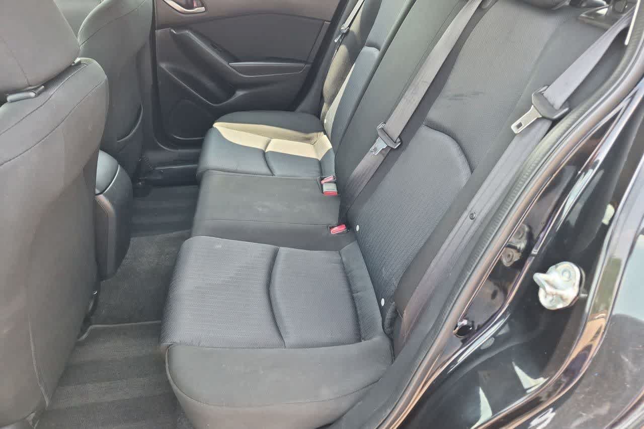 Used 2015 MAZDA MAZDA3 i Sport FWD image 19