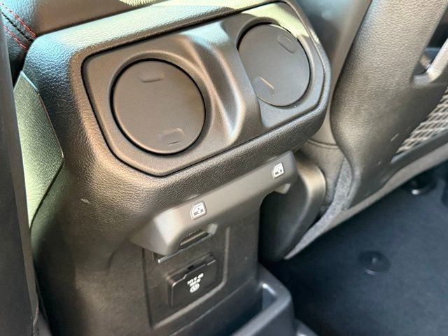 New 2025 Jeep Wrangler Unlimited Rubicon w/ Steel Bumper Group image 28