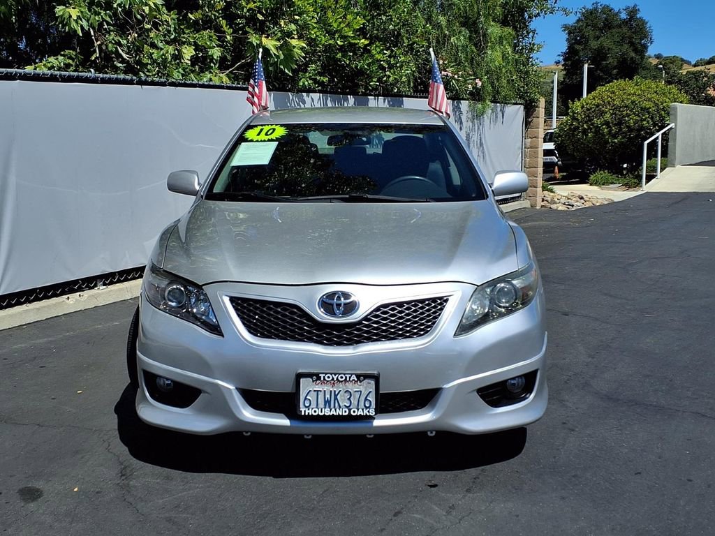 Used 2010 Toyota Camry SE FWD image 2