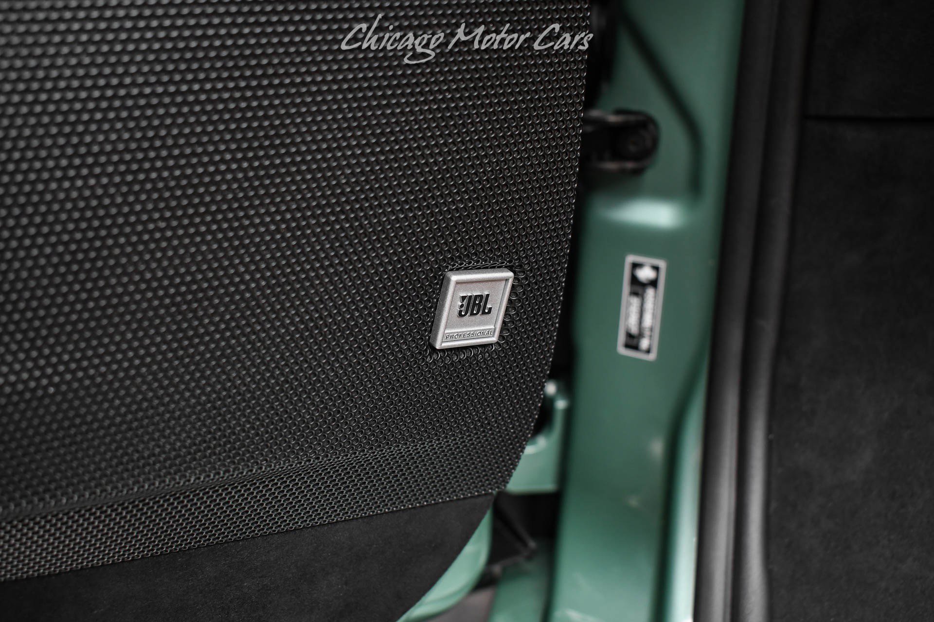 Used 2025 Ferrari SF90 Spider image 30