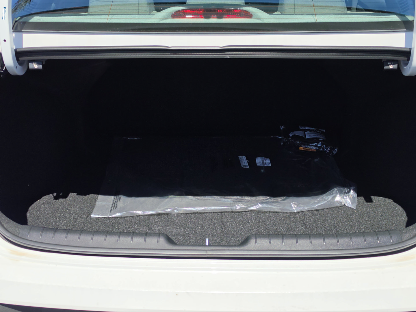New 2026 Hyundai Elantra Sport w/ Cargo Package FWD image 13