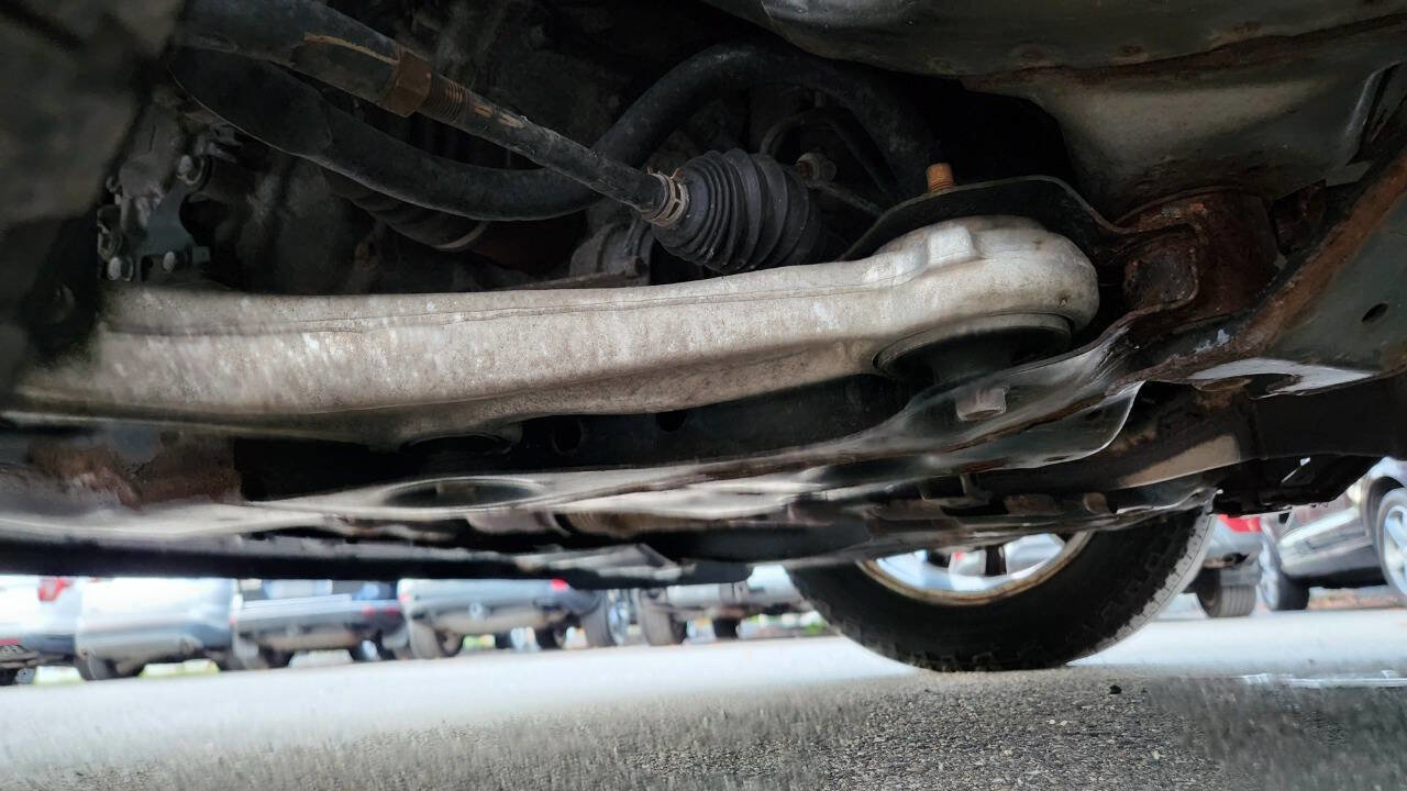 Used 2015 Nissan Pathfinder SV w/ Cargo Package image 48