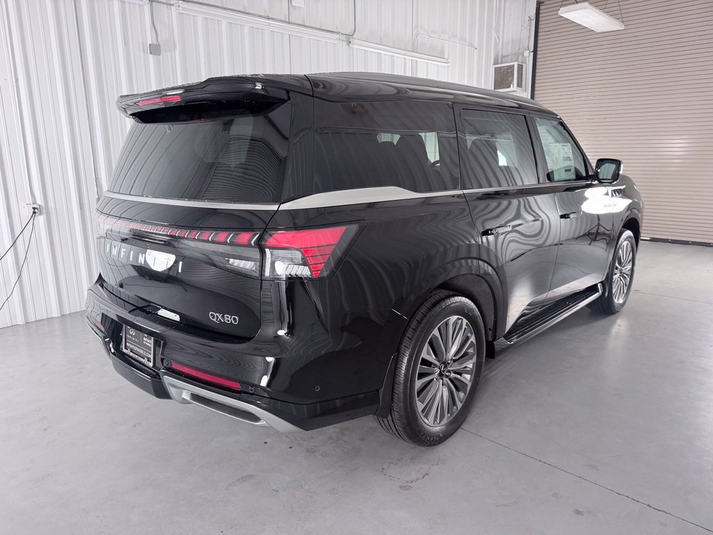 New 2027 INFINITI QX80 Luxe RWD image 5