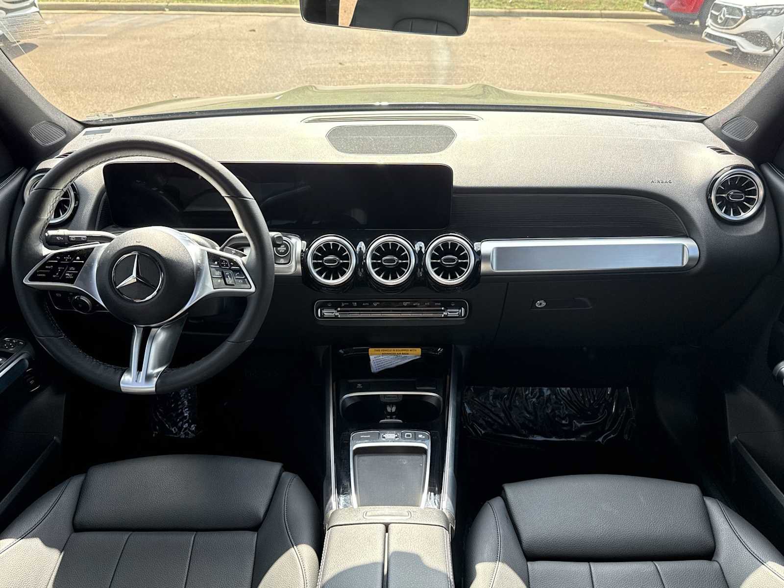 Used 2026 Mercedes-Benz GLB 250 4MATIC image 14