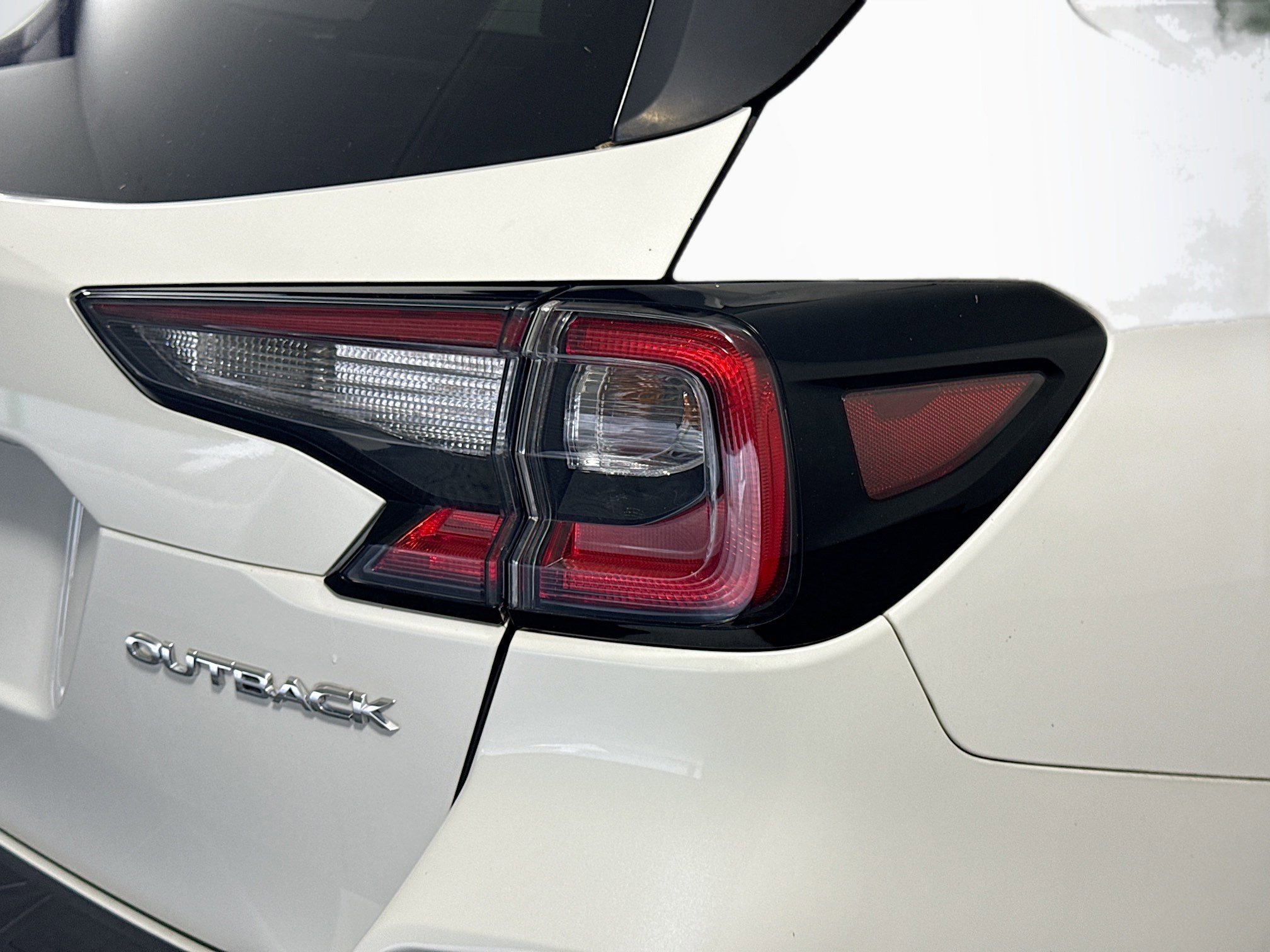 Used 2020 Subaru Outback Premium AWD/4WD image 34