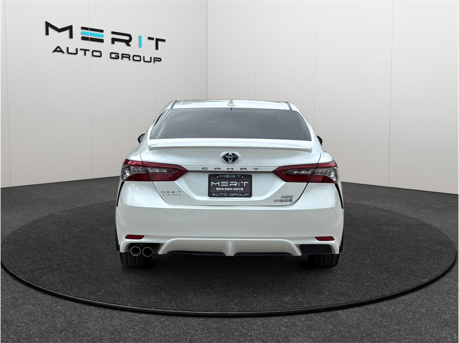 Used 2022 Toyota Camry XSE w/ Cold Weather Package FWD image 8