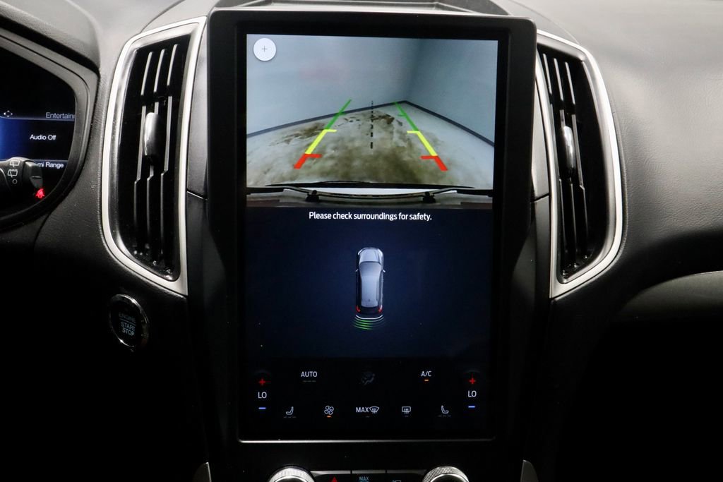 Certified 2024 Ford Edge SEL image 2