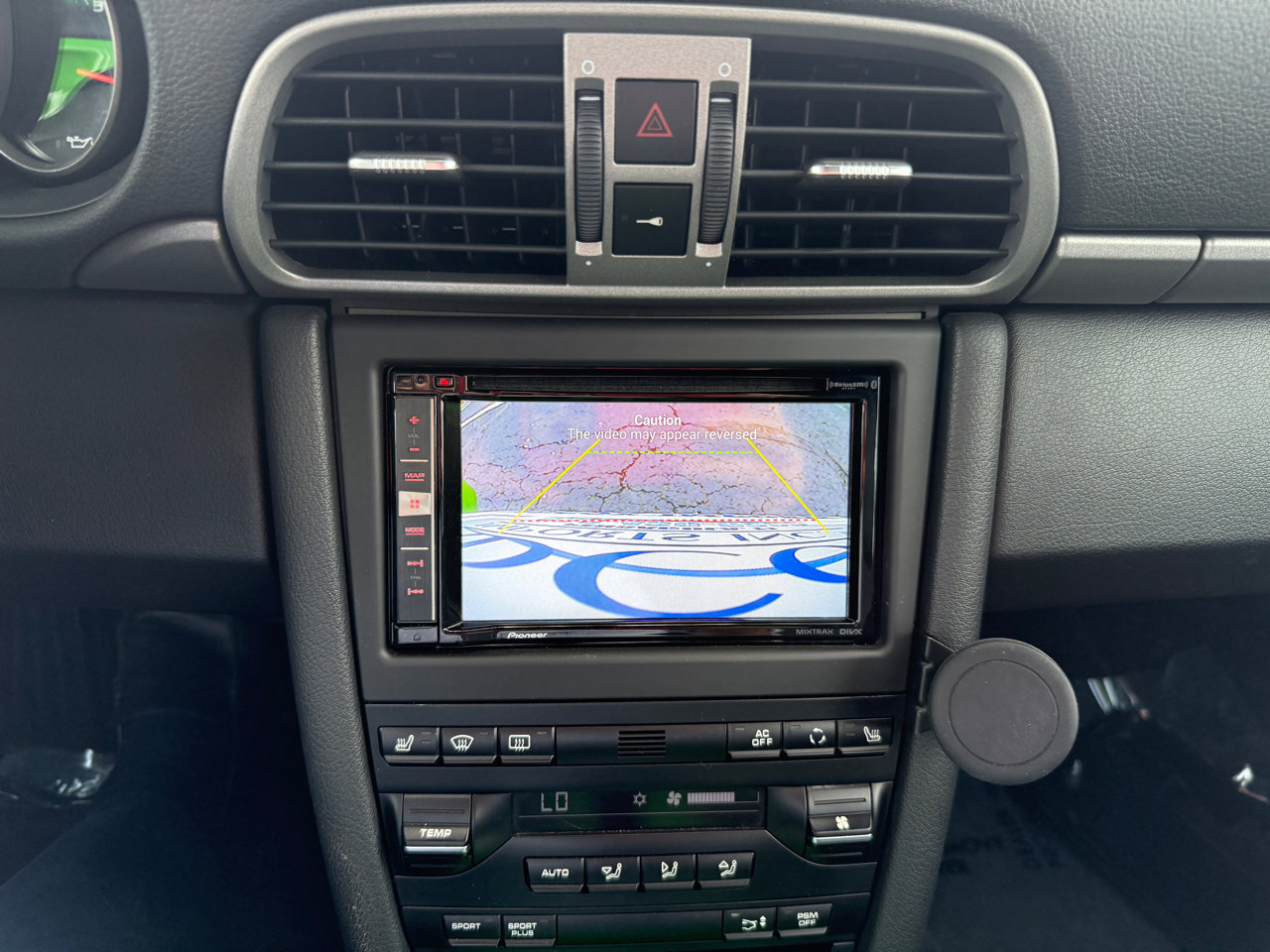 Used 2009 Porsche 911 Carrera 4 image 34