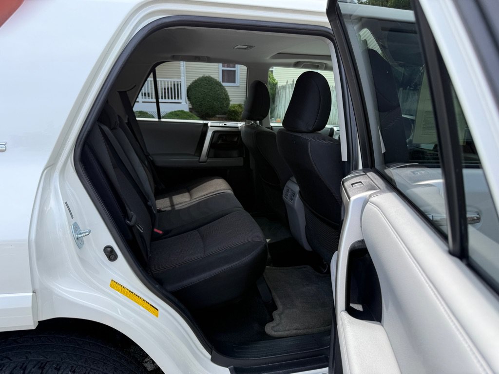 Used 2011 Toyota 4Runner SR5 w/ Trail Preferred Accessory Pkg AWD/4WD image 8