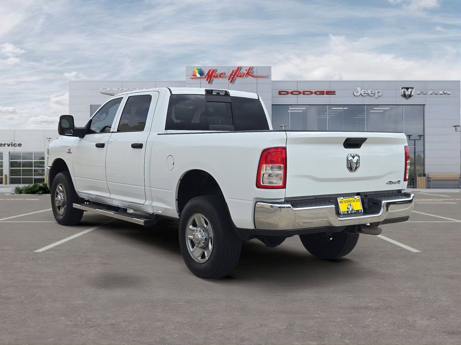 Used 2024 RAM 2500 Tradesman w/ Chrome Appearance Group image 3