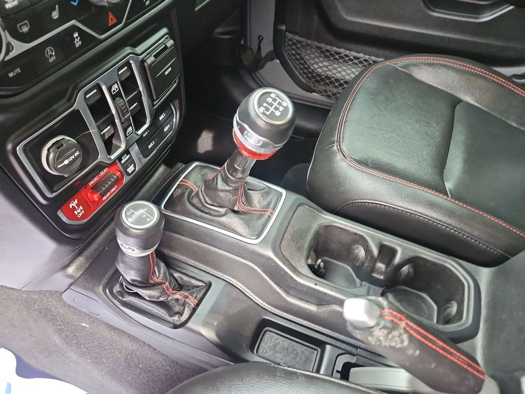 Used 2021 Jeep Gladiator Rubicon AWD/4WD image 23
