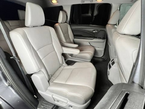 Used 2019 Honda Pilot Elite image 14