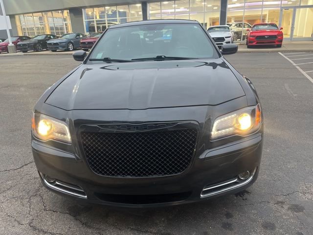 Used 2013 Chrysler 300 S image 4