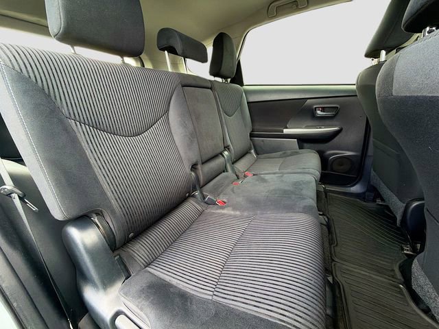 Used 2015 Toyota Prius V Three image 24