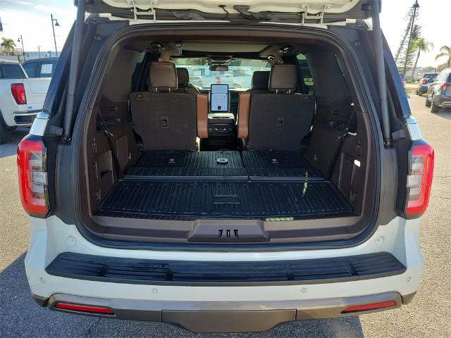 Certified 2024 Ford Expedition King Ranch image 9