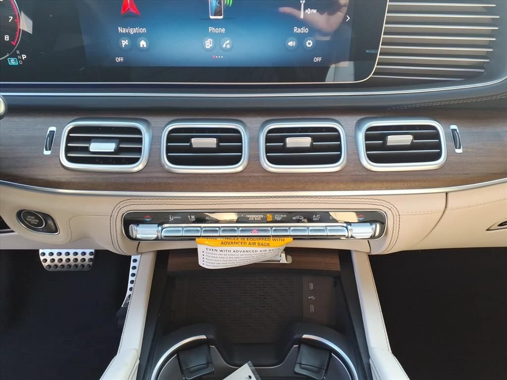 New 2026 Mercedes-Benz GLE 53 AMG 4MATIC image 23