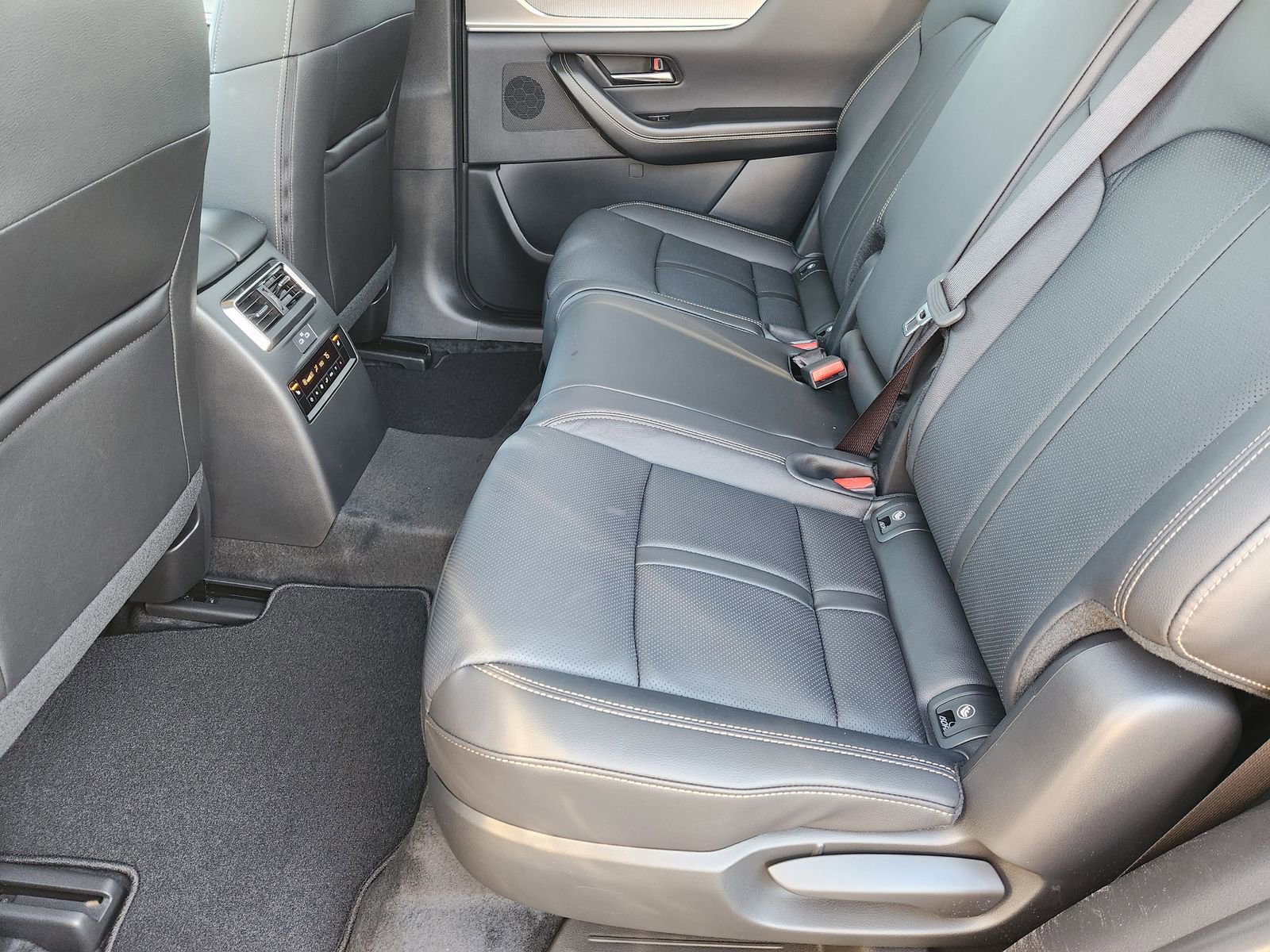 New 2026 MAZDA CX-70 3.3 Turbo w/ Preferred Package image 26