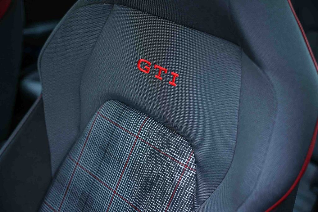New 2026 Volkswagen GTI S image 36