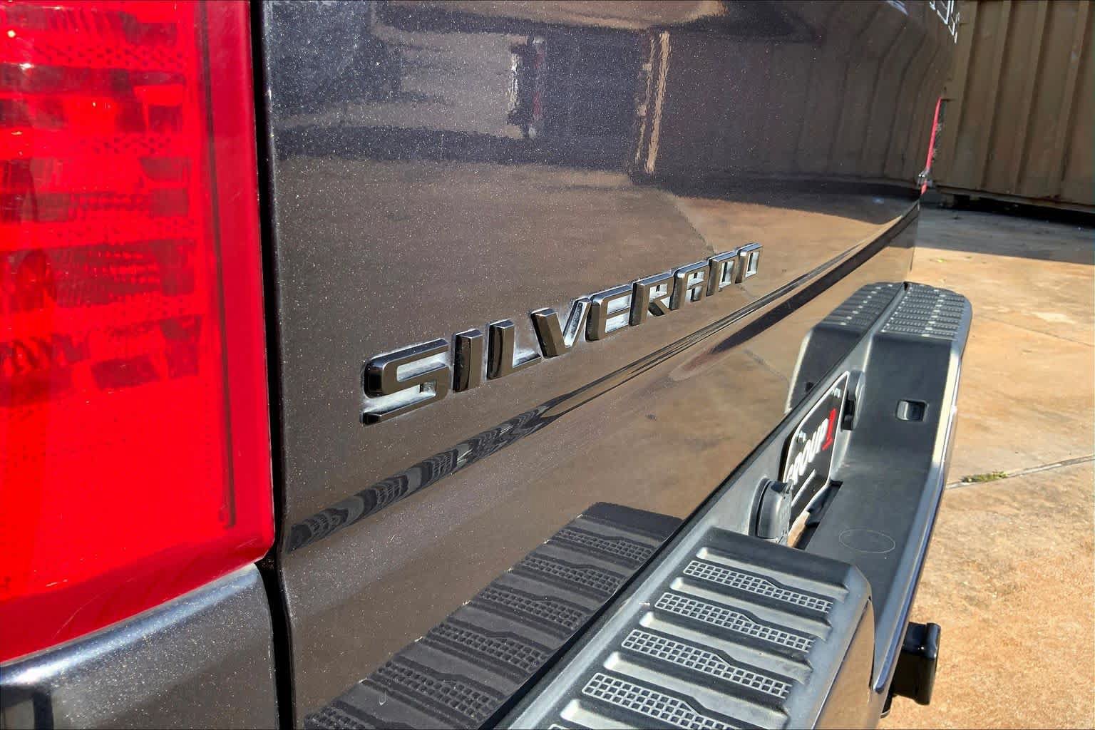 Used 2023 Chevrolet Silverado 1500 Custom w/ LPO, Dark Essentials Package RWD image 30