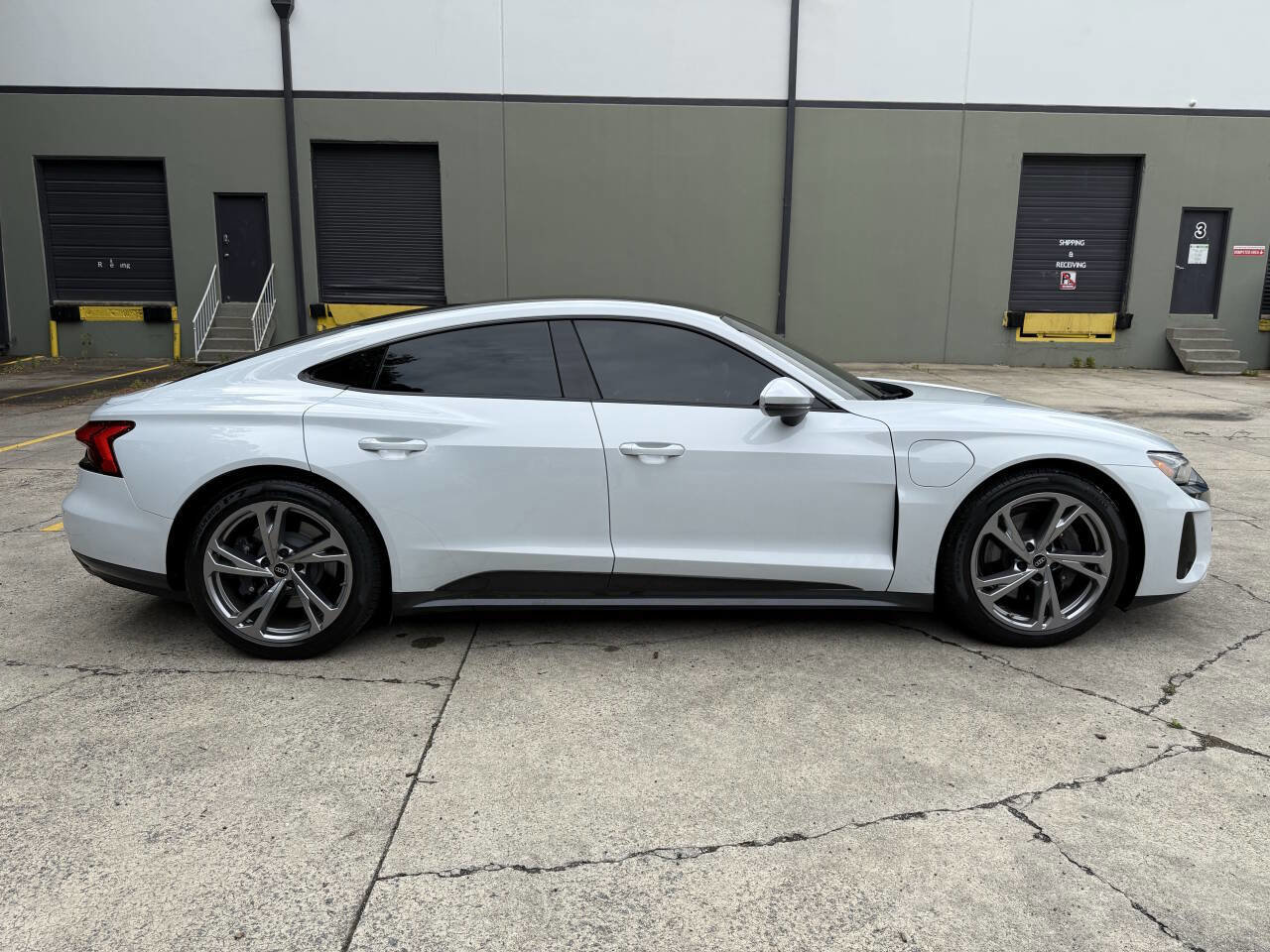 Used 2023 Audi e-tron GT Premium Plus AWD/4WD image 8
