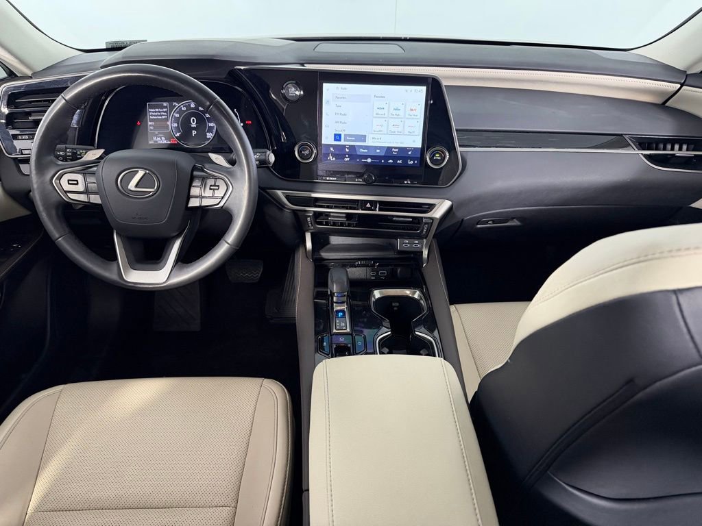 Used 2024 Lexus RX 350 FWD image 11